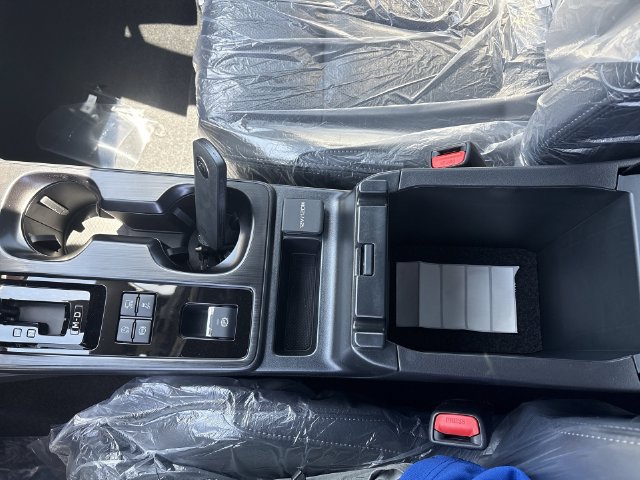 New 2026 Subaru Outback Touring XT AWD/4WD image 19