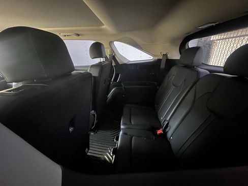 Used 2024 Kia Sorento SX image 11