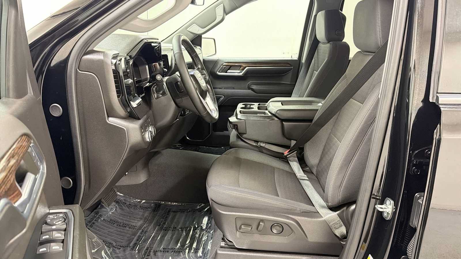 Used 2024 GMC Sierra 1500 Elevation AWD/4WD image 13
