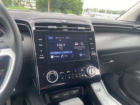 Certified 2024 Hyundai Tucson SE AWD/4WD image 17