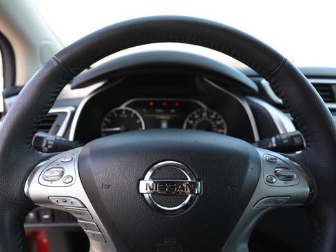 Used 2017 Nissan Murano Platinum w/ Platinum Technology Package image 28