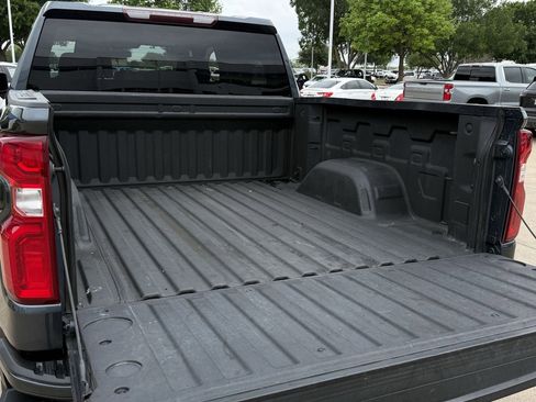 Used 2020 Chevrolet Silverado 1500 Custom w/ Custom Value Package RWD image 25