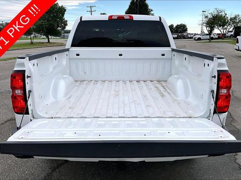 Used 2018 Chevrolet Silverado 1500 LT w/ All Star Edition AWD/4WD image 31