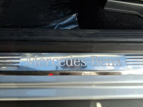 Used 2020 Mercedes-Benz GLC 300 4MATIC image 21