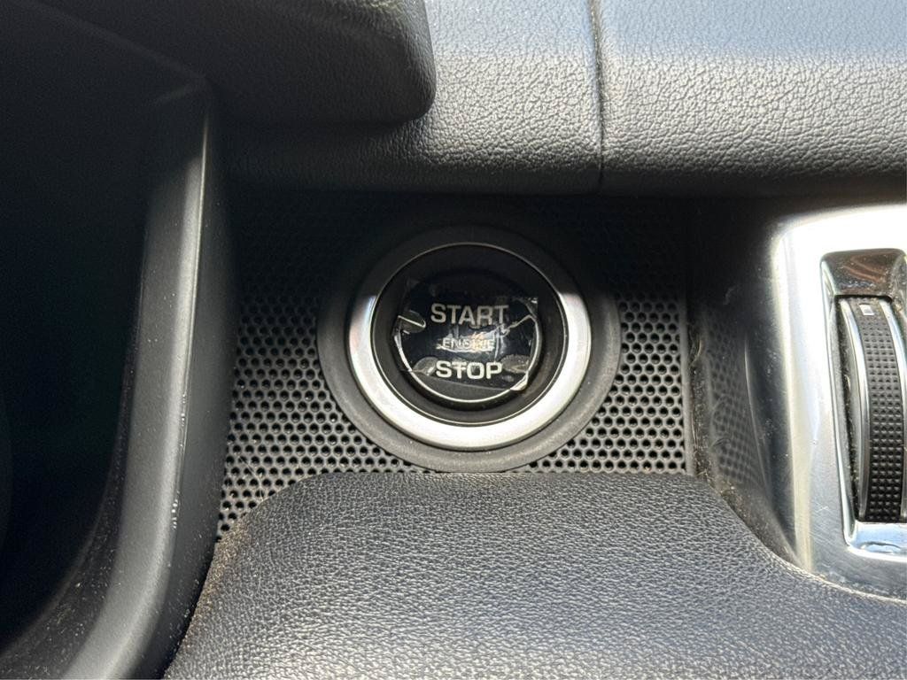 Used 2017 Land Rover Range Rover Sport SE AWD/4WD image 30