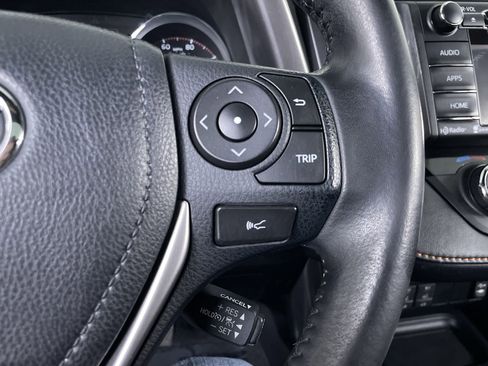 Used 2017 Toyota RAV4 SE w/ Power Extra Value Package AWD/4WD image 28