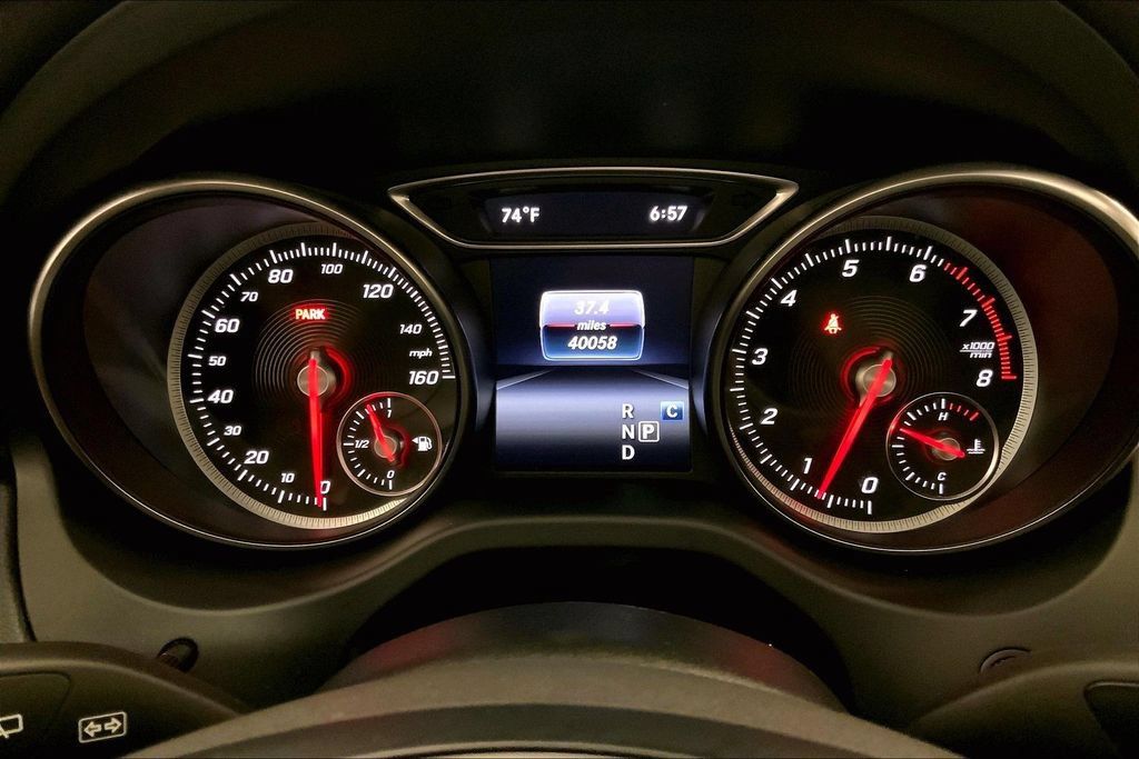 Used 2019 Mercedes-Benz GLA 250 4MATIC image 20