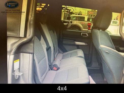 Used 2021 Ford Bronco Outer Banks AWD/4WD image 12