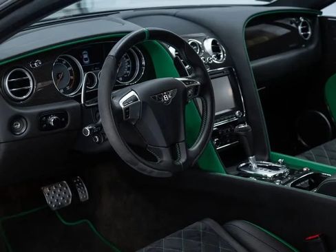 Used 2015 Bentley Continental GT3-R image 11
