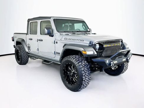 Used 2022 Jeep Gladiator Sport image 24