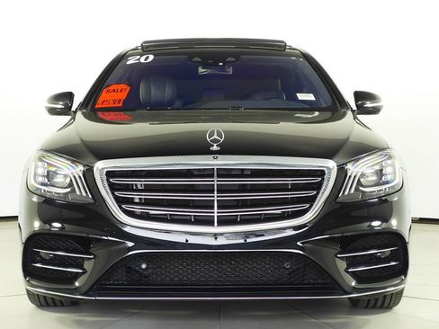Used 2020 Mercedes-Benz S 560 Sedan image 3