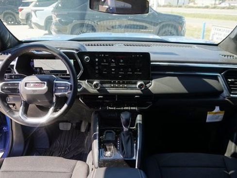 New 2025 GMC Canyon Elevation image 22