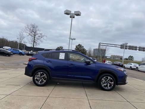 Used 2024 Subaru Crosstrek 2.0i Premium image 12