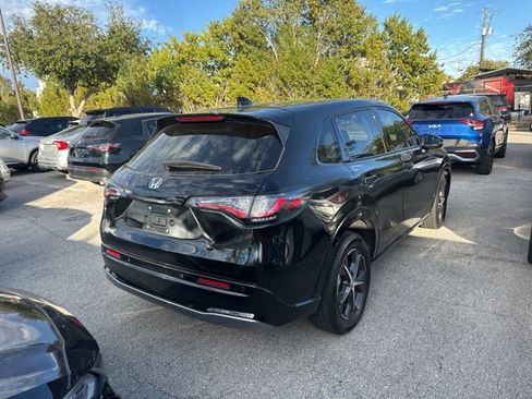 Used 2024 Honda HR-V EX-L image 6