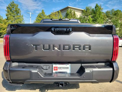 Used 2023 Toyota Tundra Platinum RWD image 4