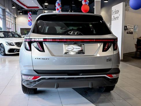 Used 2022 Hyundai Tucson SEL w/ Convenience Package image 6