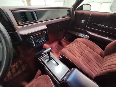 Used 1987 Chevrolet Monte Carlo SS image 36