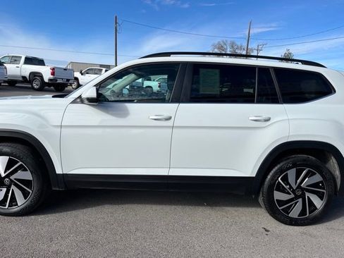 Used 2025 Volkswagen Atlas SE image 5