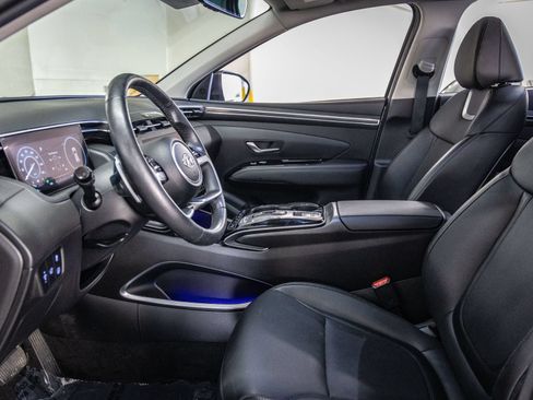 Used 2024 Hyundai Tucson Limited AWD/4WD image 18