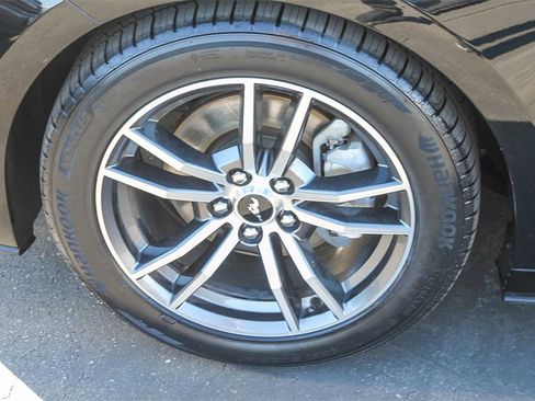 Used 2017 Ford Mustang Premium image 14