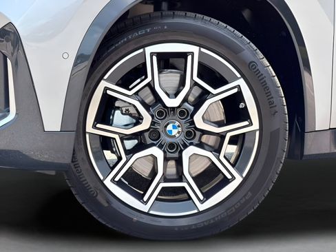 New 2026 BMW X1 xDrive28i w/ Technology Package AWD/4WD image 27