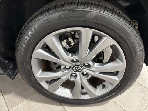 Certified 2025 MAZDA CX-30 AWD 2.5 S w/ Preferred Package image 11