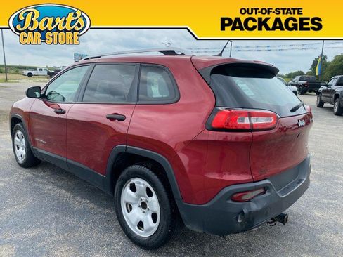 Used 2014 Jeep Cherokee Sport w/ Cold Weather Group FWD image 4