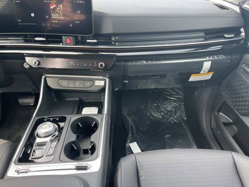 New 2026 Kia Carnival SX Prestige image 13