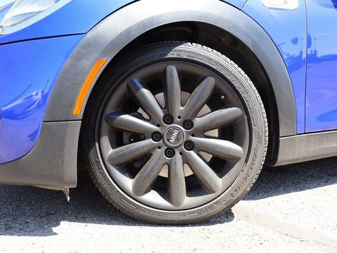 Used 2019 MINI Cooper S FWD image 5