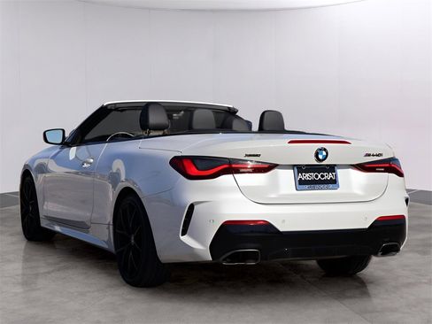 Used 2023 BMW 440i xDrive Convertible w/ Premium Package image 5