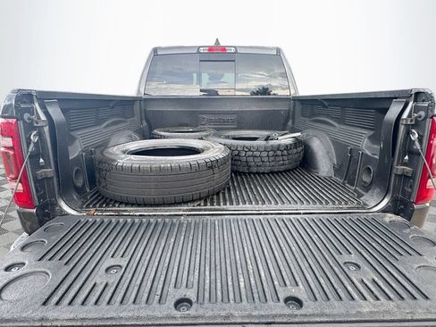 Used 2022 RAM 1500 Laramie AWD/4WD image 28
