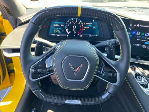 Used 2025 Chevrolet Corvette Z06 RWD image 13