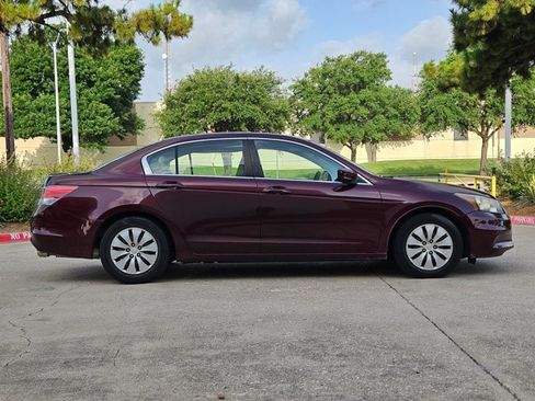 Used 2011 Honda Accord LX image 4