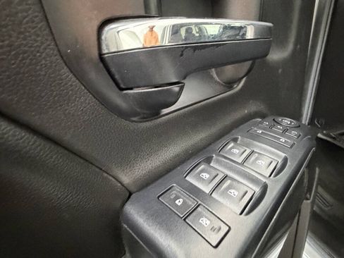 Used 2014 GMC Sierra 1500 SLE w/ All-Terrain Package AWD/4WD image 24