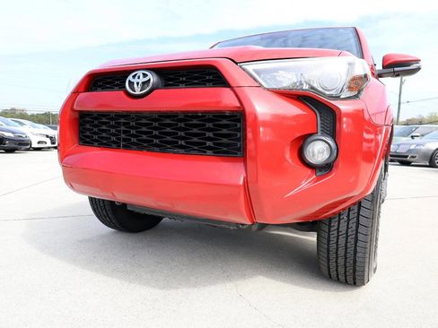 Used 2016 Toyota 4Runner SR5 Premium image 30