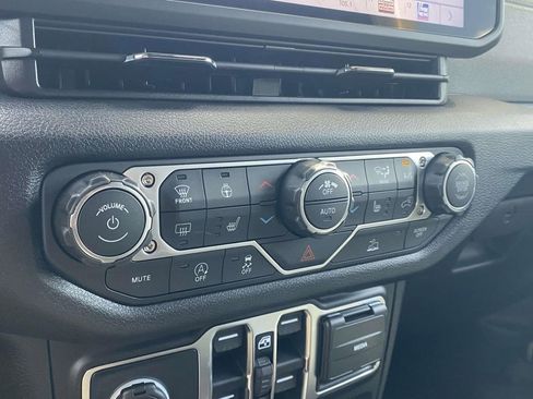 New 2026 Jeep Wrangler Unlimited Sport AWD/4WD image 21