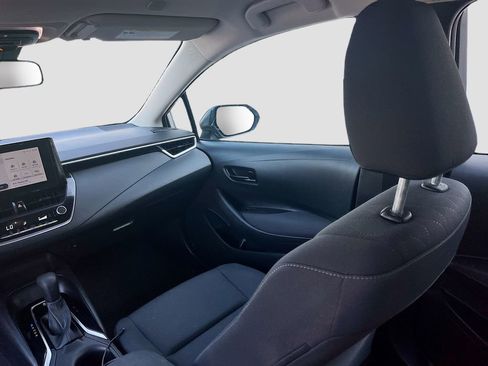 Used 2024 Toyota Corolla LE image 21