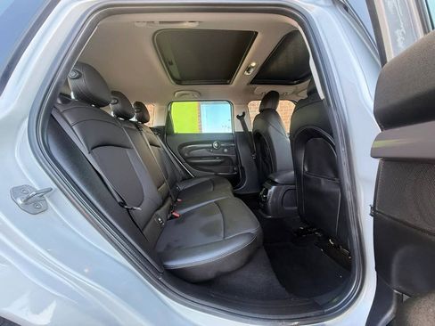 Used 2019 MINI Cooper Clubman S w/ Premium Package AWD/4WD image 16