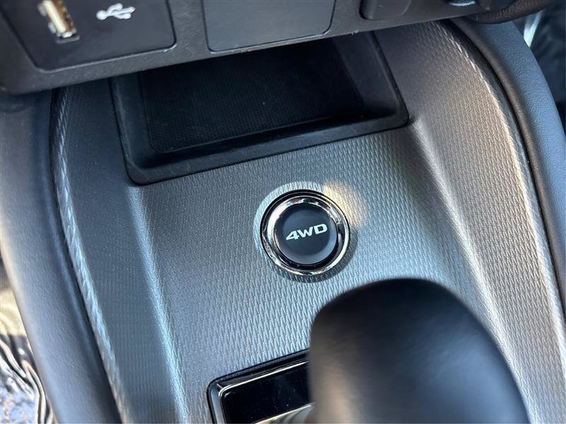 Used 2025 Mitsubishi Outlander Sport ES AWD/4WD image 28