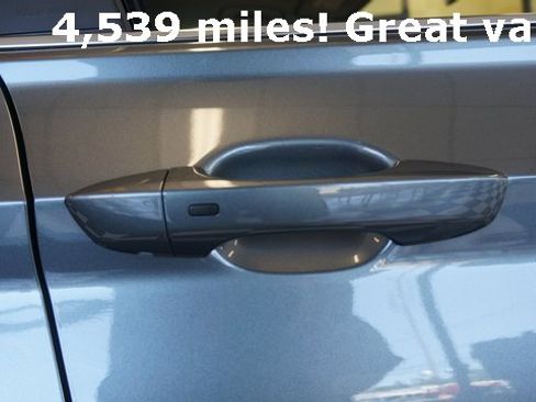 Certified 2025 Volkswagen Jetta SE image 86