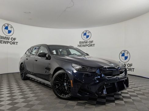 New 2027 BMW M5 Touring AWD/4WD image 3