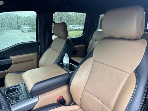 Used 2023 Ford F150 Lariat w/ Trailer Tow Package AWD/4WD image 10