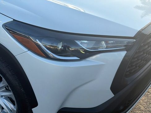 Used 2023 Toyota Corolla Cross LE w/ Moonroof Package AWD/4WD image 34