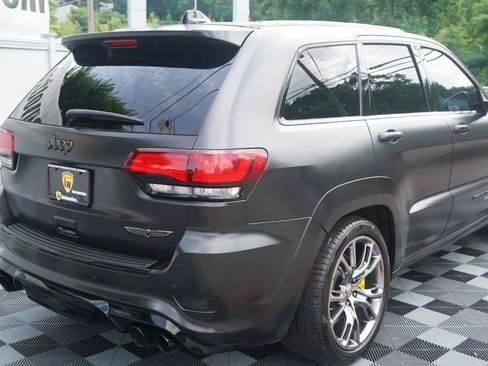 Used 2018 Jeep Grand Cherokee Trackhawk AWD/4WD image 7
