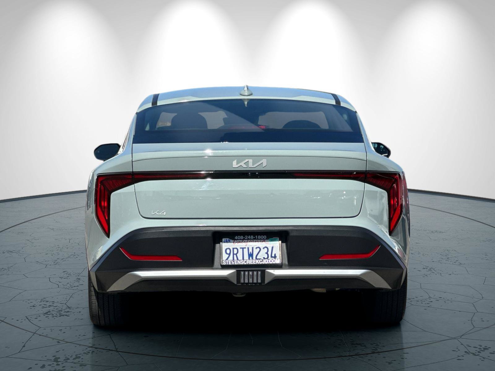 Used 2025 Kia K4 FWD image 5