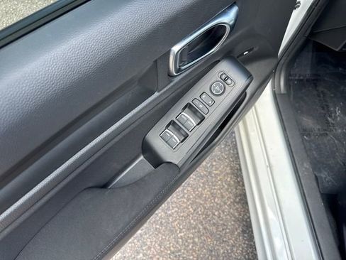 Used 2022 Honda Civic Sport image 35