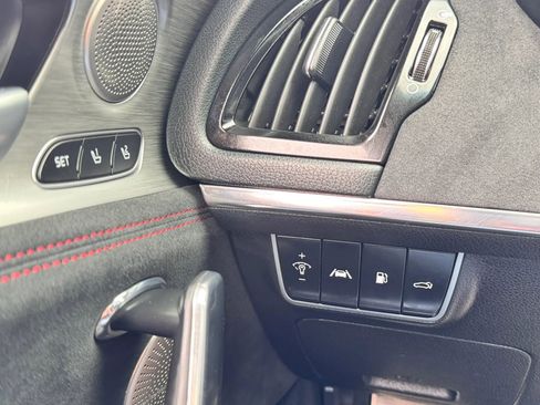 Used 2023 Kia Stinger GT2 image 17