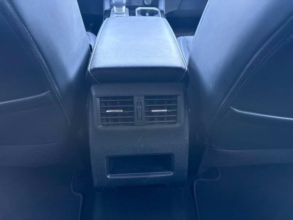 Used 2025 Mitsubishi Outlander SE AWD/4WD image 28