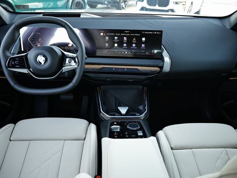 New 2026 BMW X3 xDrive30 w/ Premium Package image 25