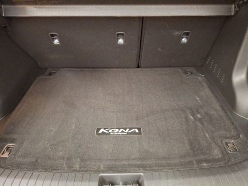 Used 2022 Hyundai Kona SEL image 12